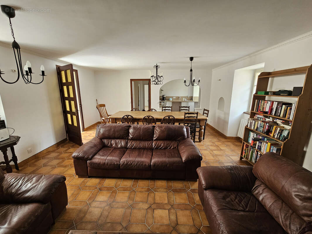 Maison à SEGLIEN