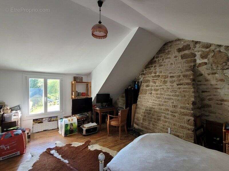Maison à SOURDEVAL