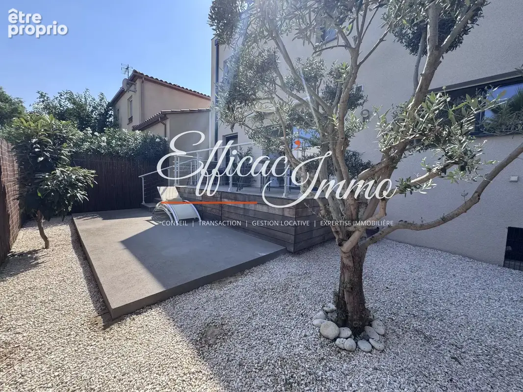 Saint Cyprien, appartement T3 de standing avec jardin et parkings - photo 3