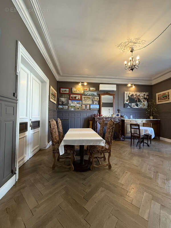 Maison à SAINT-LAURENT-DE-LA-CABRERISSE