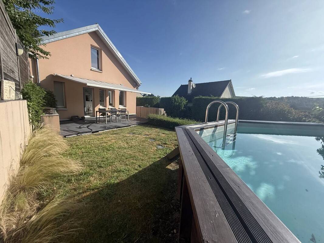 Maison à MAULE