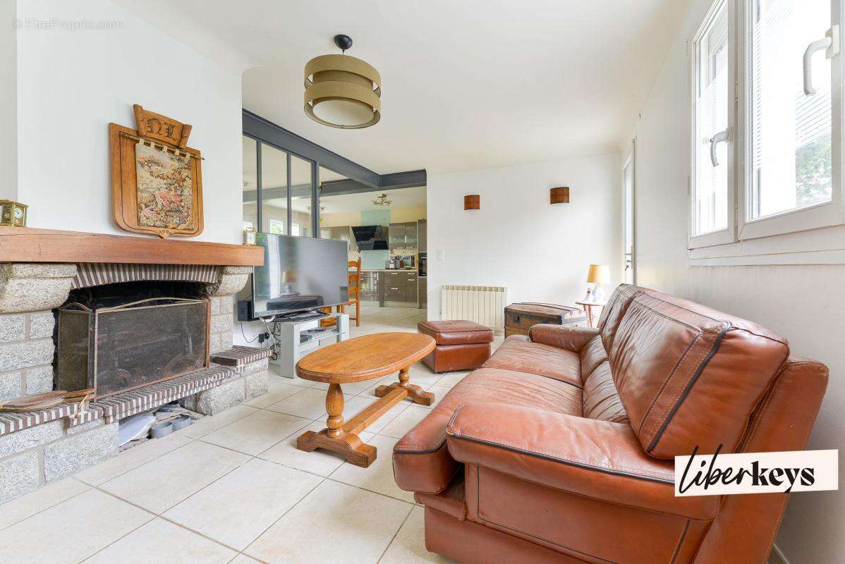 Maison de Plain pied (140m²) à la campagne - photo 3