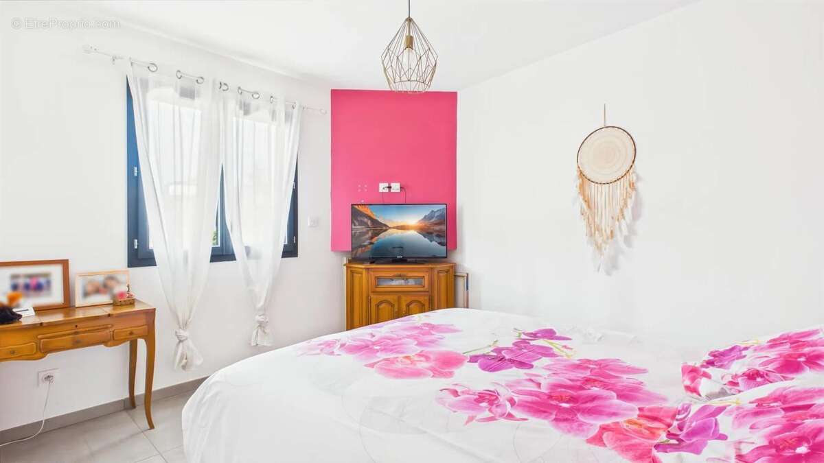 Maison à PONT-DE-L&#039;ISERE