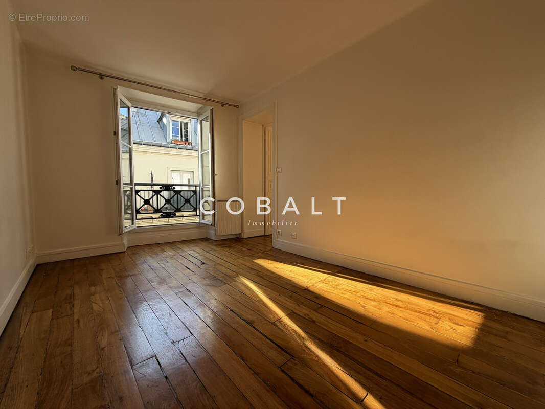 Appartement 3 pièces + cave + grenier - photo 9