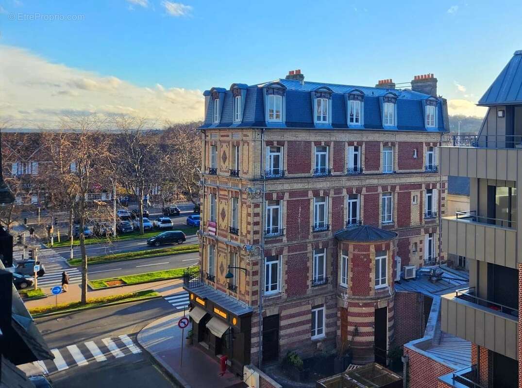 Appartement à DEAUVILLE