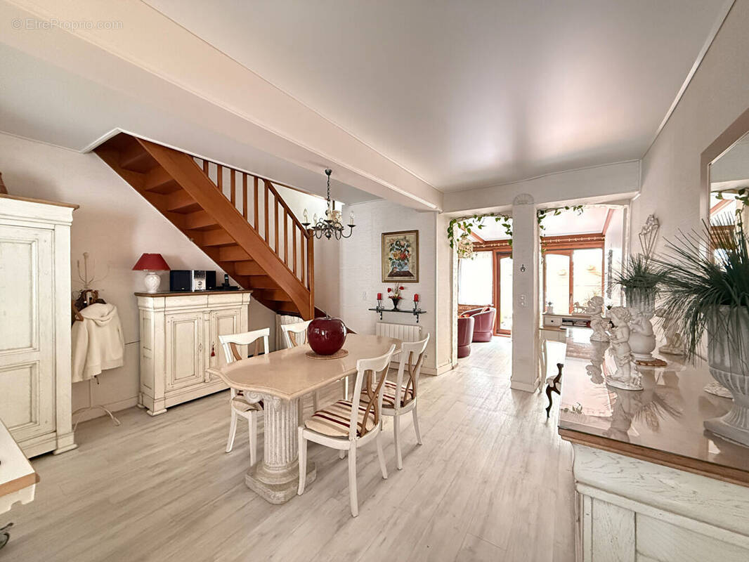 Maison à VOVES