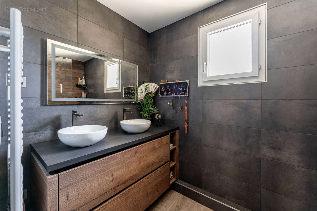 Maison à SAINT-GERMAIN-AU-MONT-D'OR