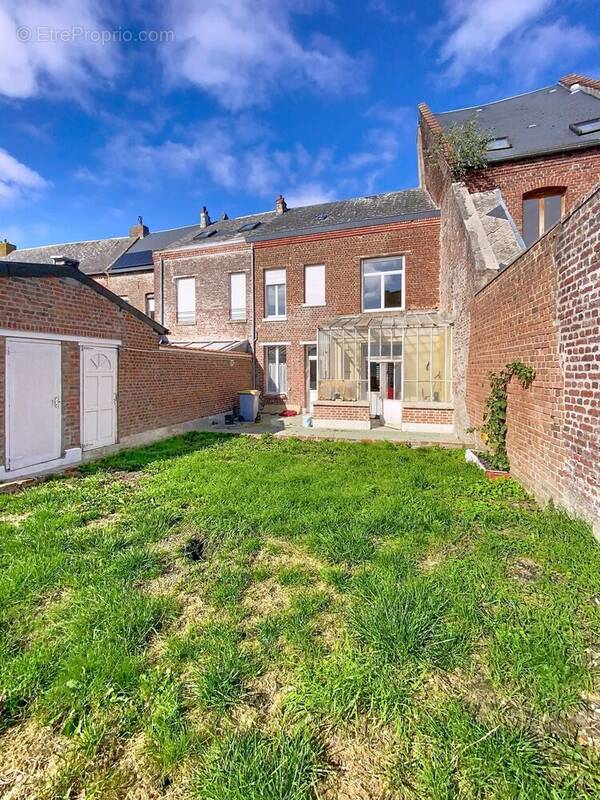 Maison à LE CATEAU-CAMBRESIS