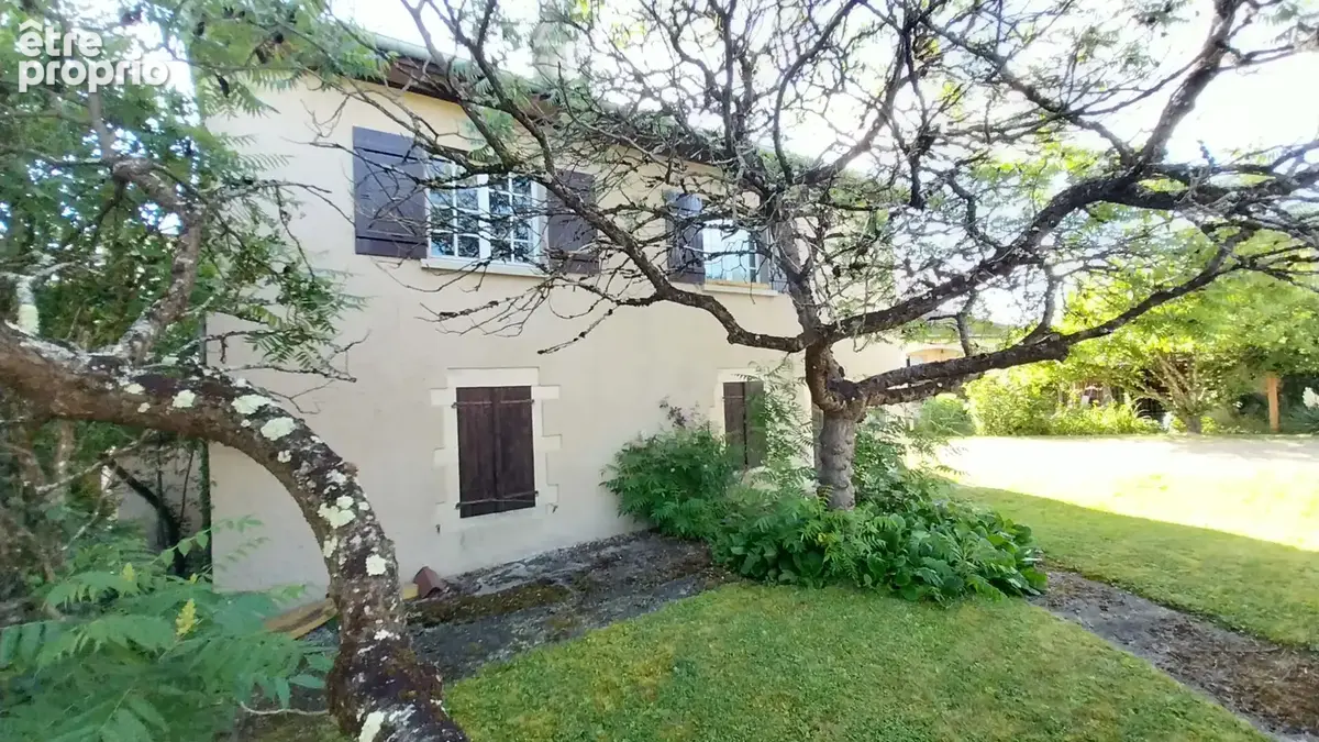Maison à CHAMPVANS