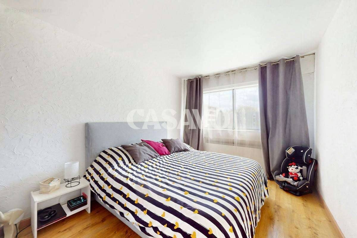 Vente Appartement 4 pièces de 105m² - 77100 Meaux - photo 4