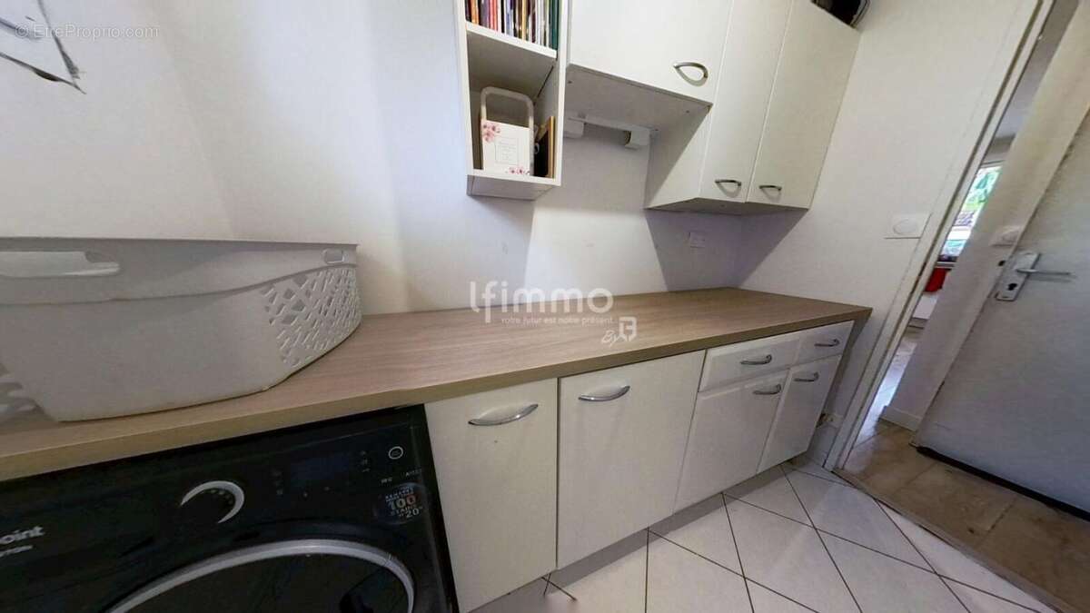 Maison à VAUX-LE-PENIL