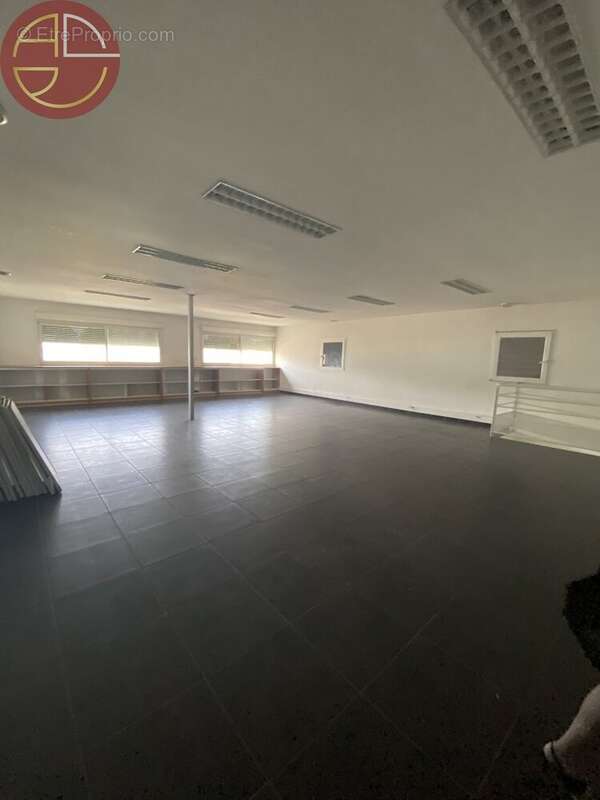 Commerce à SAINT-ALBAN