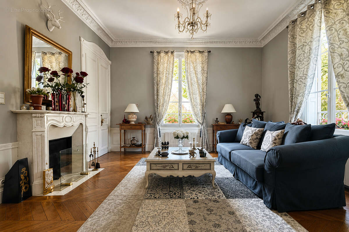 Maison 273 m² à Pont-Sainte-Maxence  - photo 6