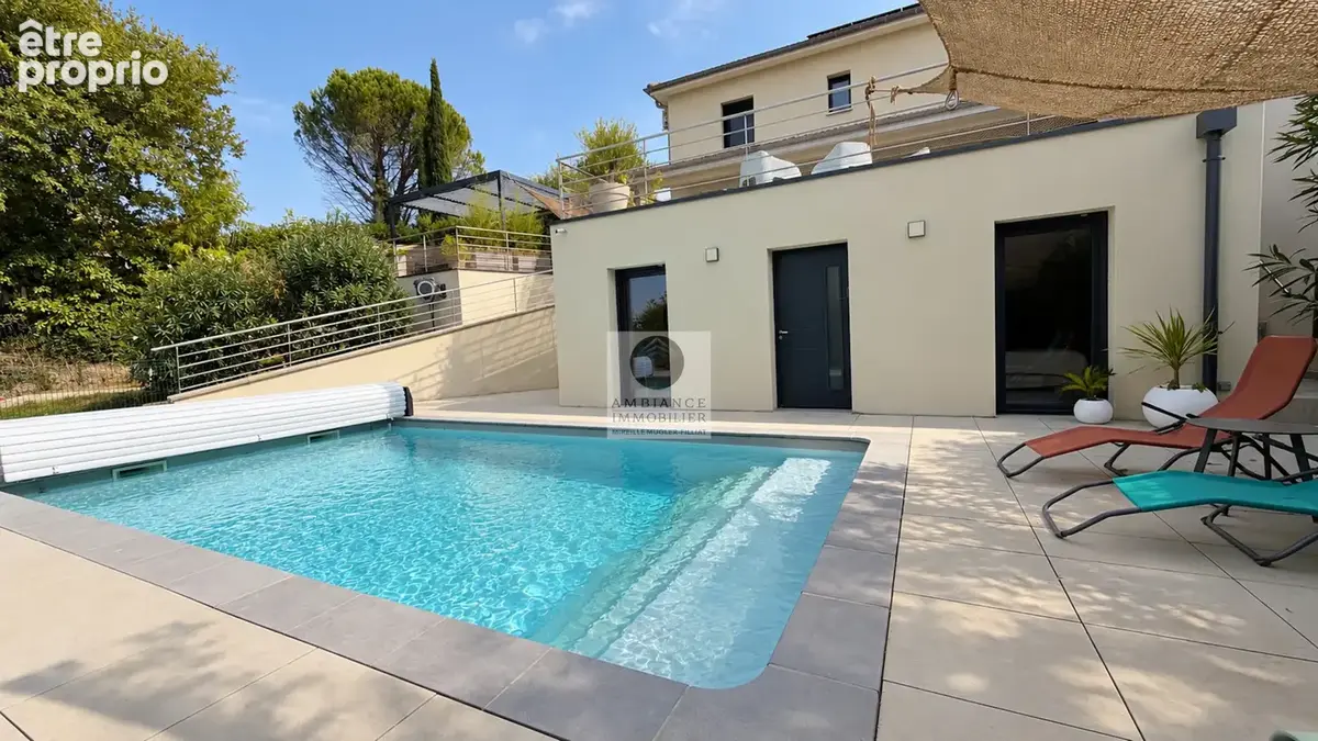 Maison à CHATEAUNEUF-SUR-ISERE