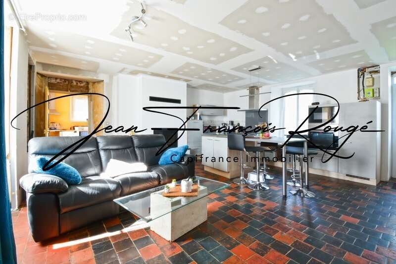 Maison à SAINT-GERMAIN-D&#039;ELLE