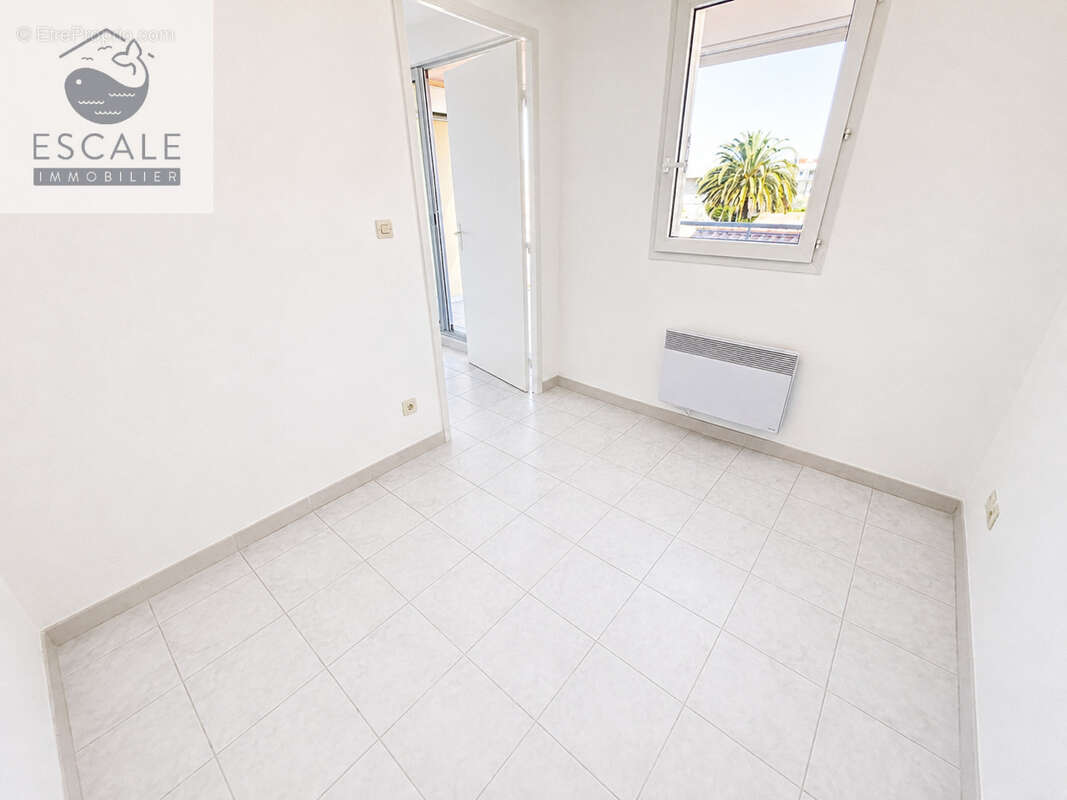 Vente type 2 cabine + garage en sus quartier les quilles a sete - photo 13