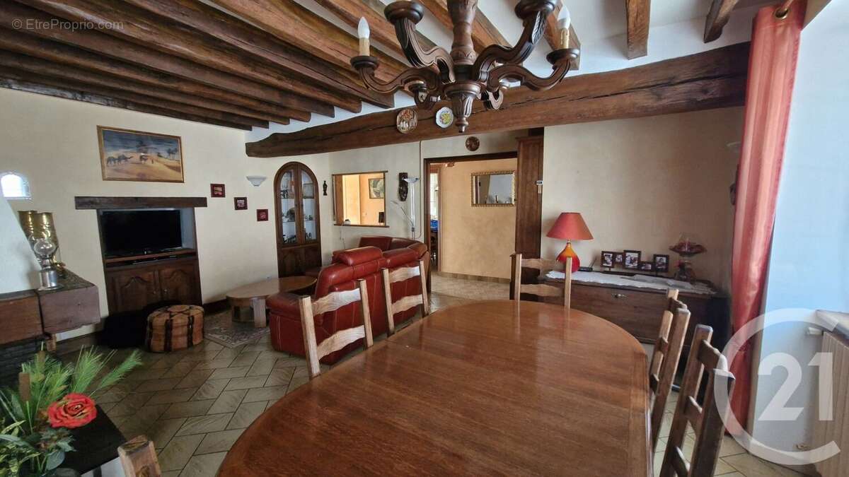 Maison à CHATEAUDUN