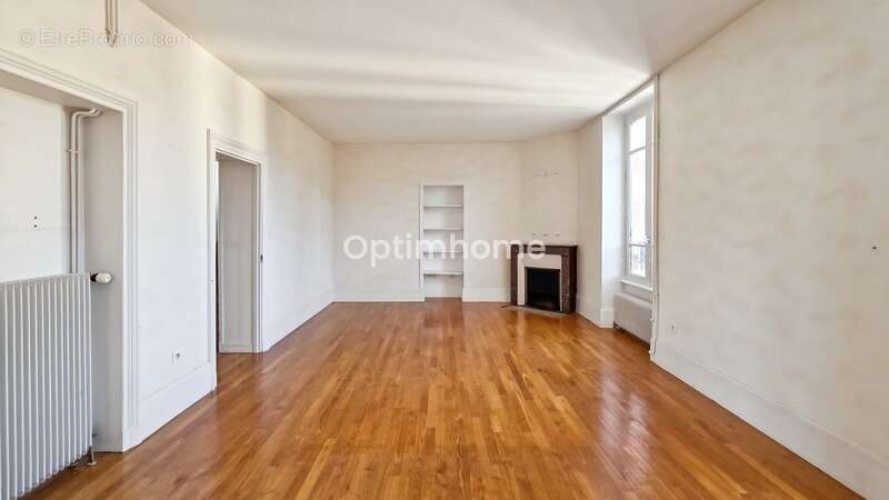Appartement à CHAMALIERES