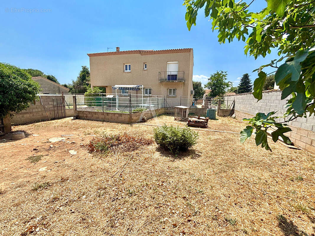 Maison à VILLEVEYRAC