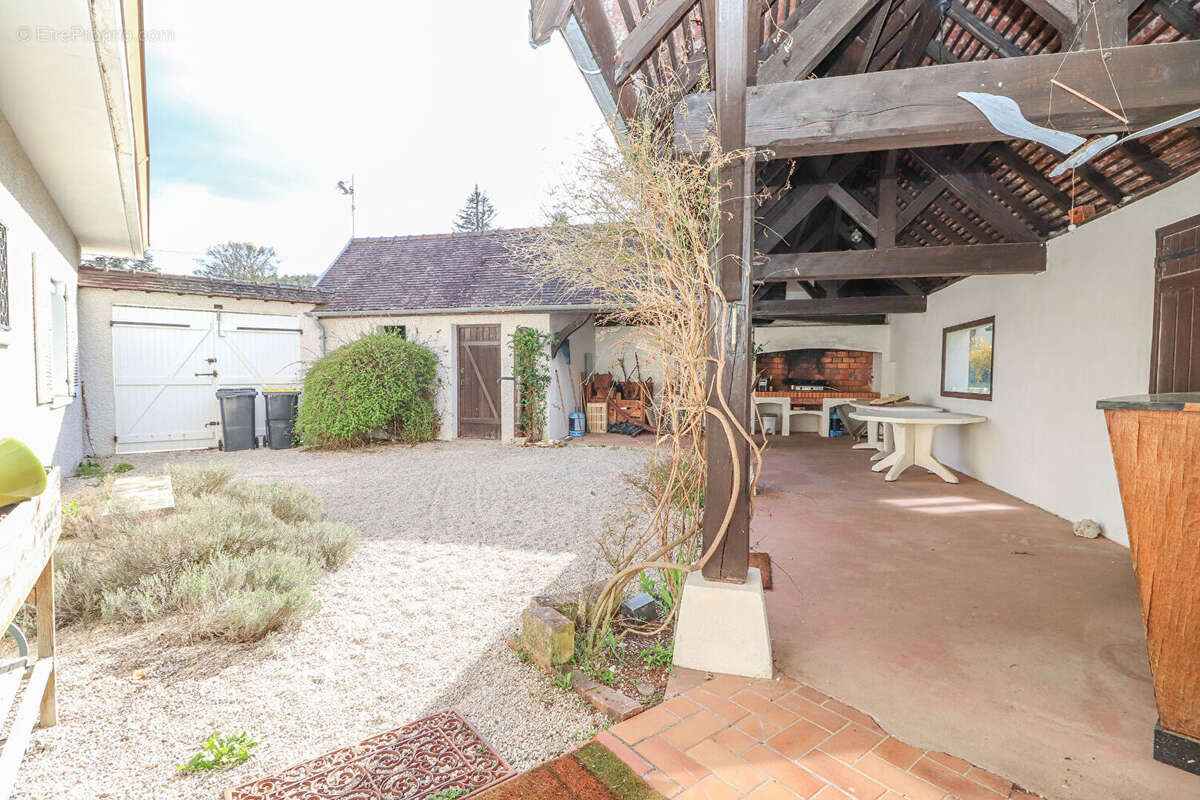 Maison à VELARS-SUR-OUCHE