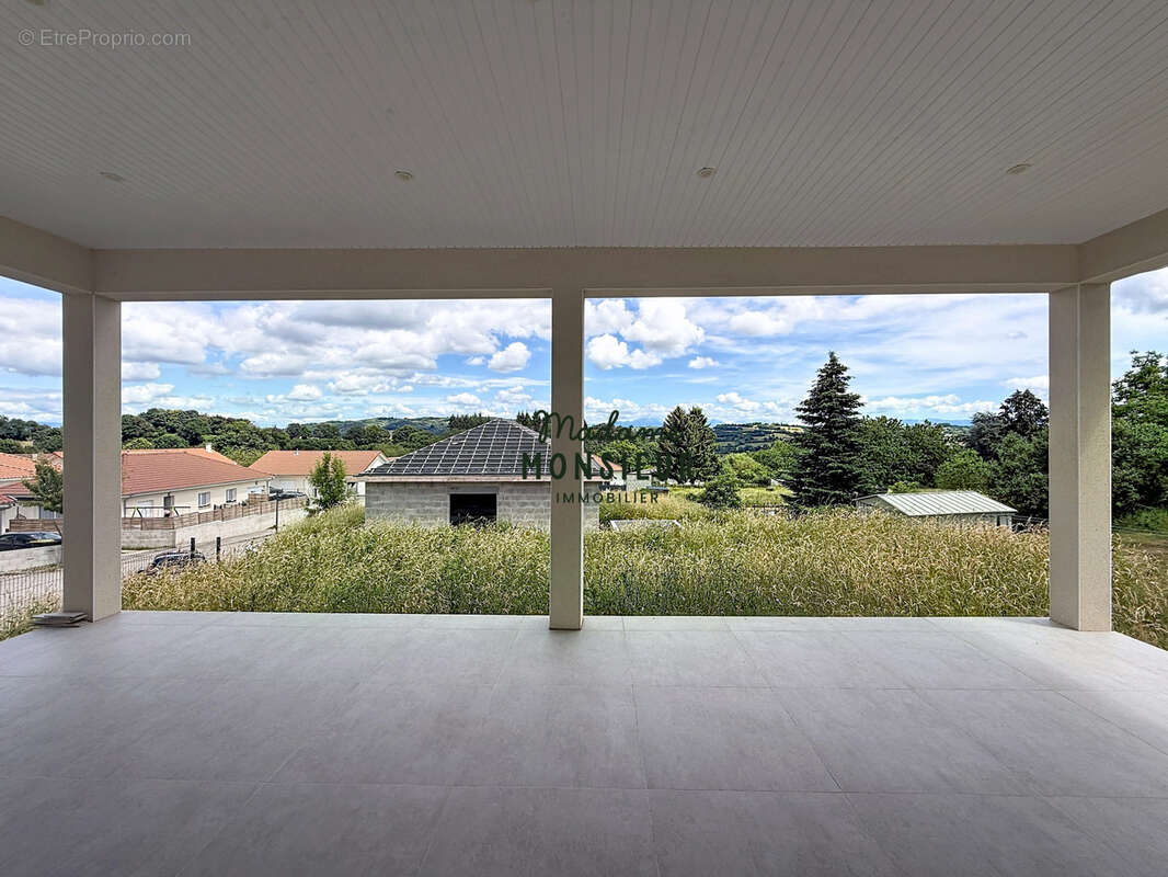 Maison contemporaine de plain-pied avec prestations haut de gamme et vue dégagée - photo 9