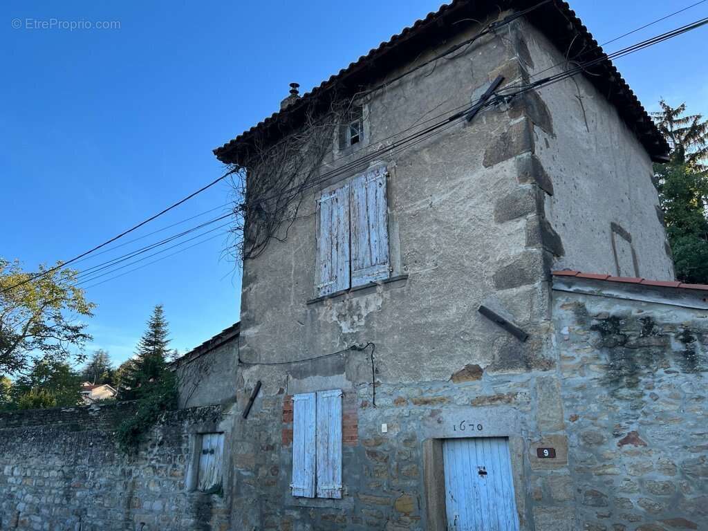 Terrain à SAINT-CHAMOND