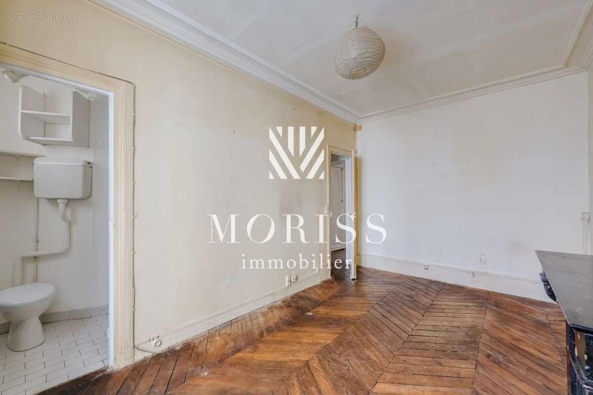 Appartement à PARIS-17E