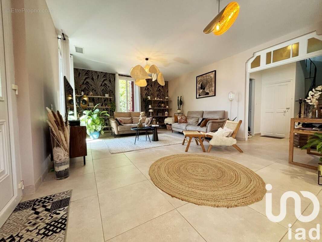 Photo 3 - Maison à VILLENEUVE-LES-AVIGNON