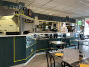 Commerce à TOULENNE