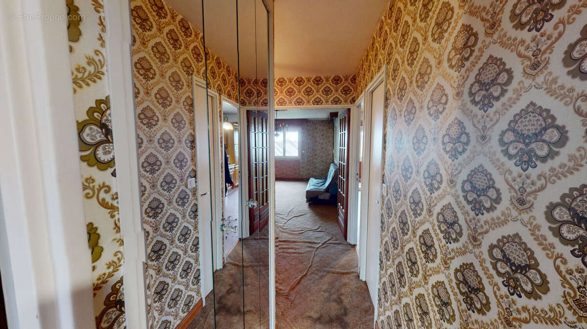 Appartement à MAINVILLIERS