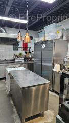 Commerce à LES PENNES-MIRABEAU