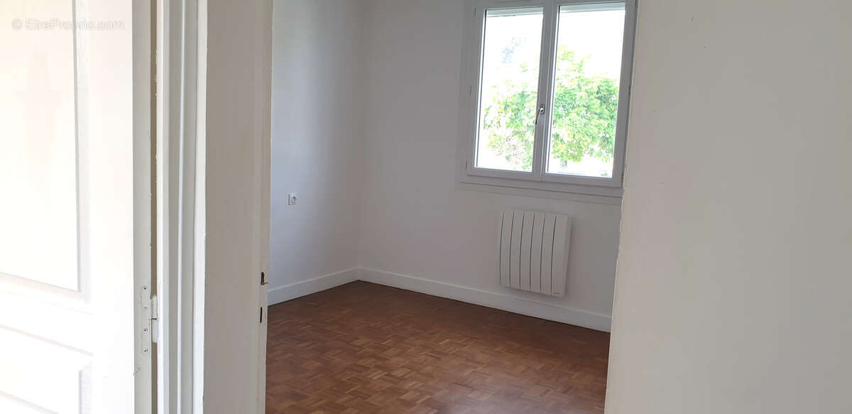 Maison à POUZAY