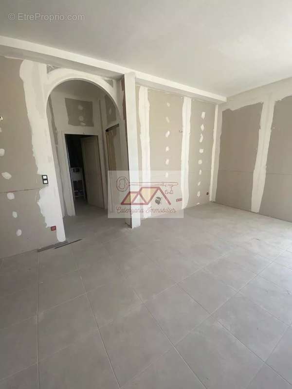 Appartement à L'ILE-ROUSSE