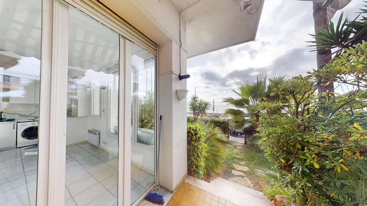 Appartement à MENTON