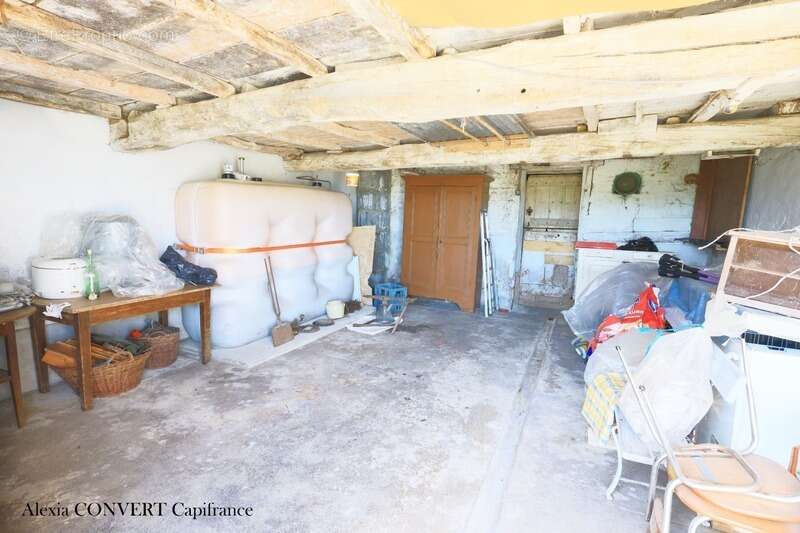 Ferme à vendre 4 pièces 133m², beau potentiel SAINT JULIEN SUR REYSSOUZE (01) - photo 14