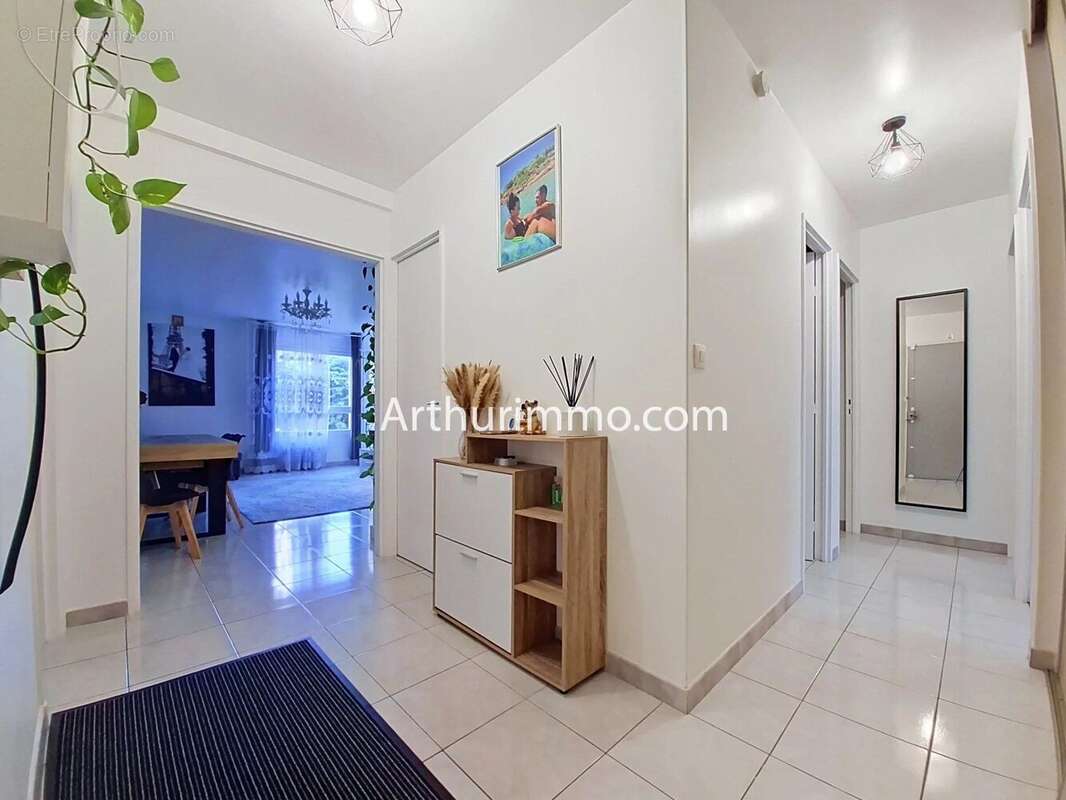 Appartement à BOISSY-SAINT-LEGER
