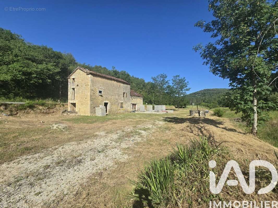Maison 78 m² à Saint-Medard  - photo 3