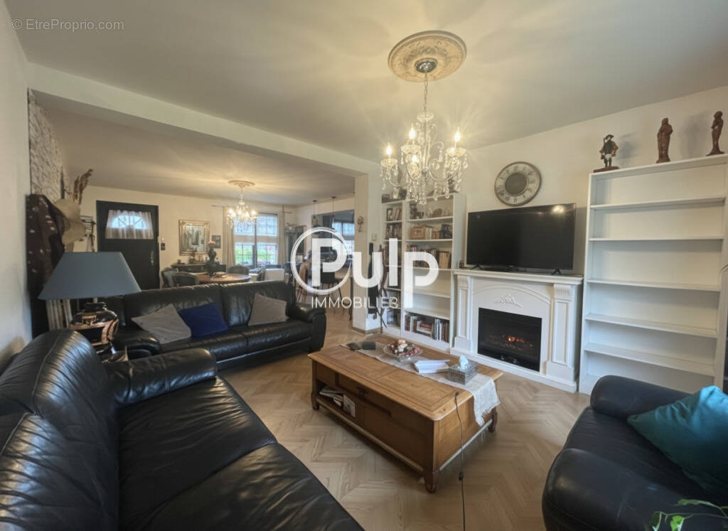 Maison à CALONNE-RICOUART