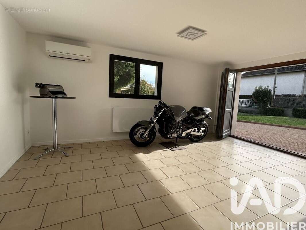 Photo 9 - Maison à COMMUNAY