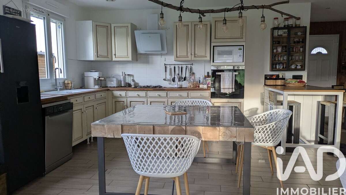 Photo 5 - Maison à LA RONDE