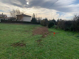 Terrain à ANGOULEME