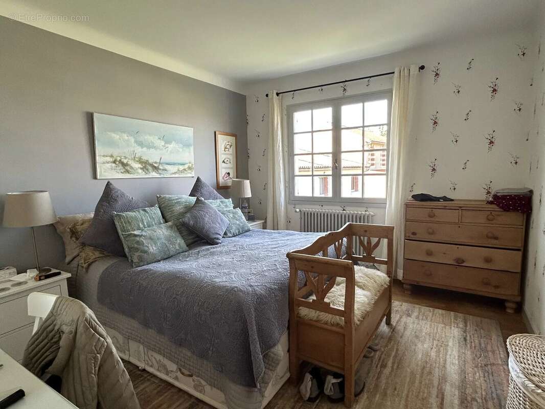 Superbe maison de village de 4/5 chambres avec 2 gîtes et une fabuleuse piscine - photo 7