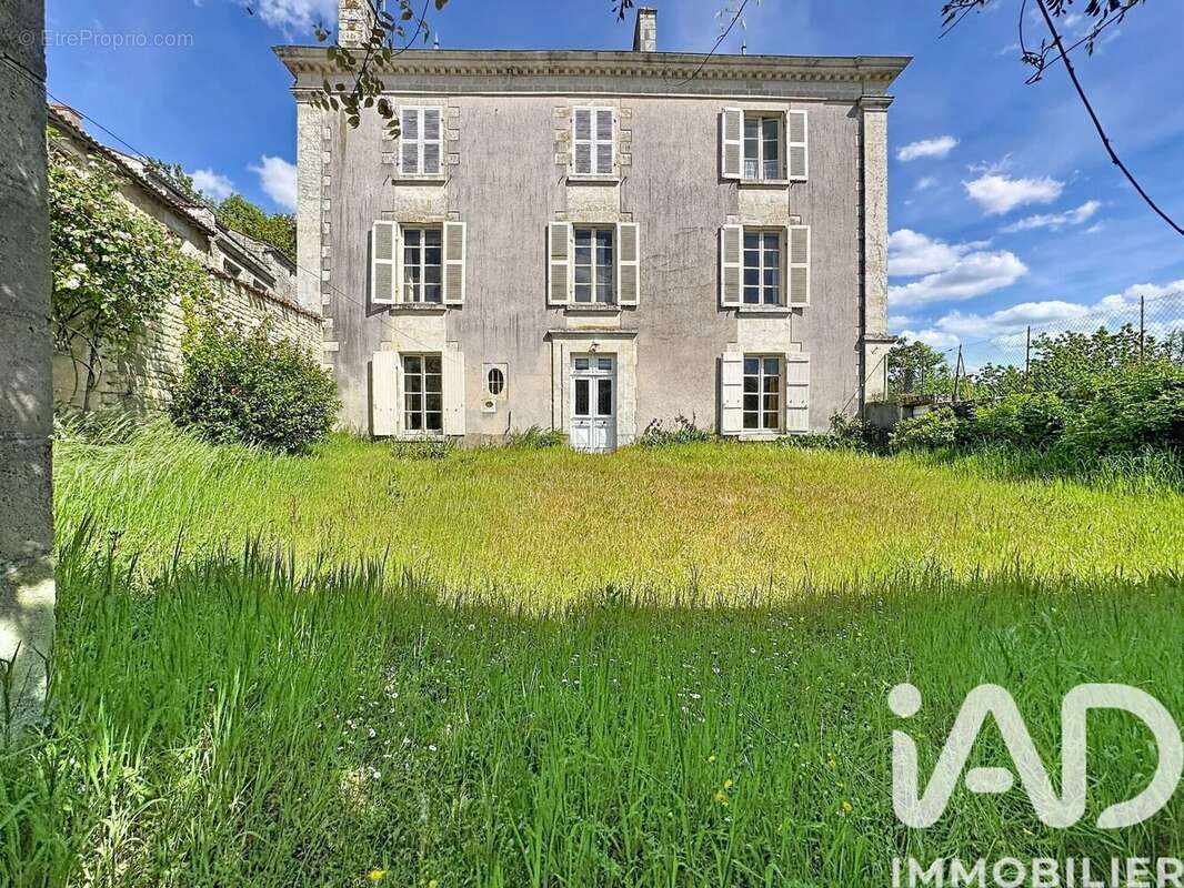 Photo 2 - Maison à AUZAY