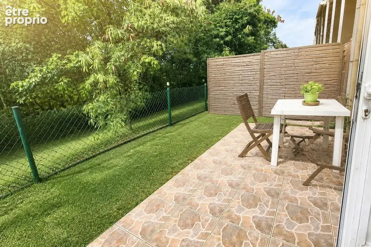A vendre : appartement t3 au moule (97160) - photo 9