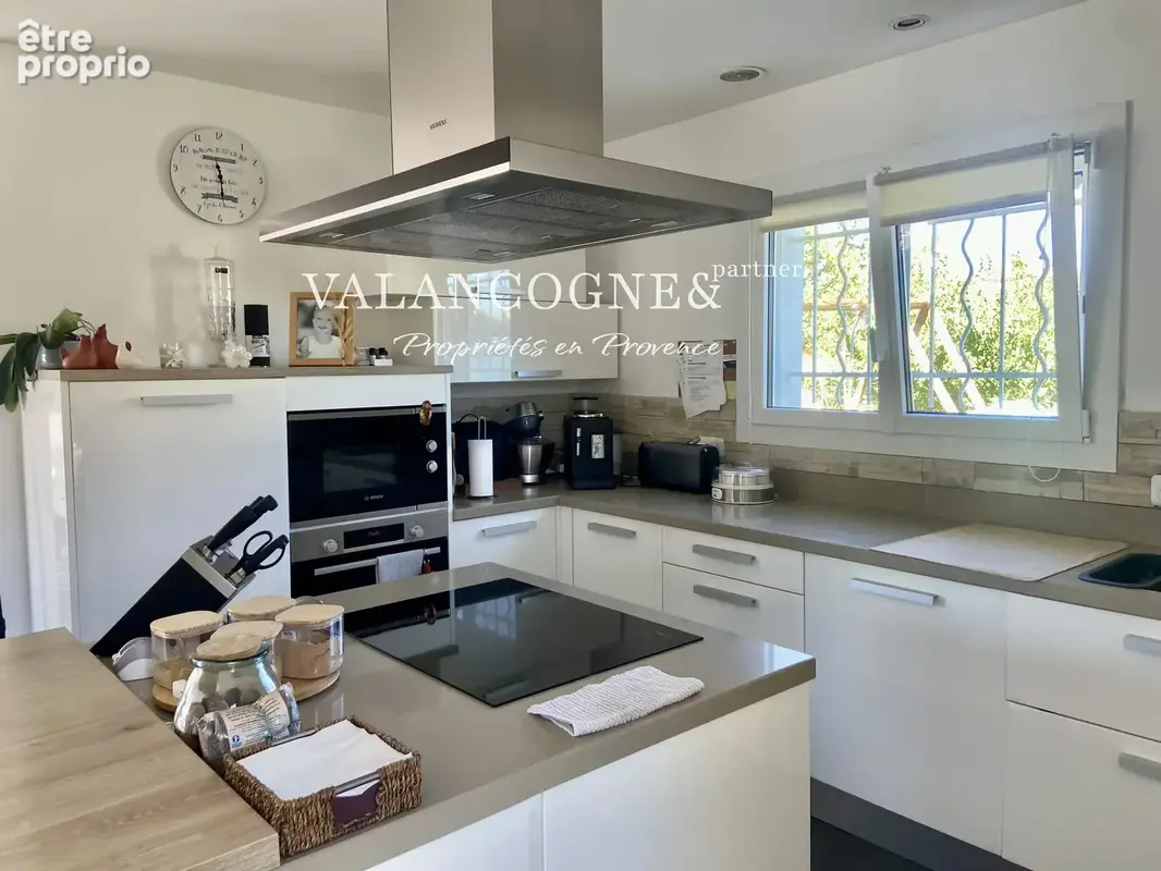 Maison avec piscine chauffée à Mollégès - photo 3