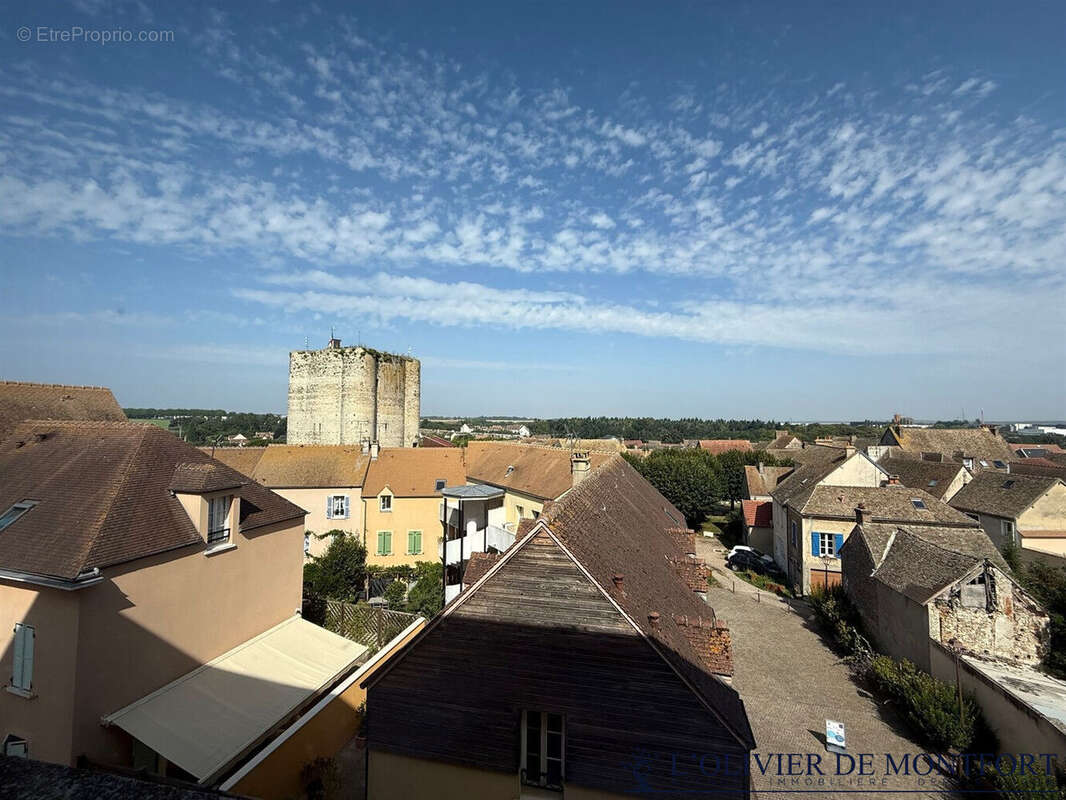 Appartement à HOUDAN