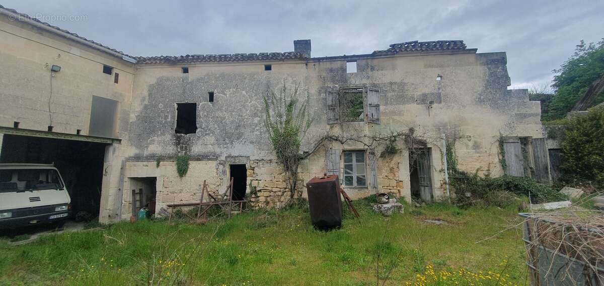 Appartement à CHAMPMILLON