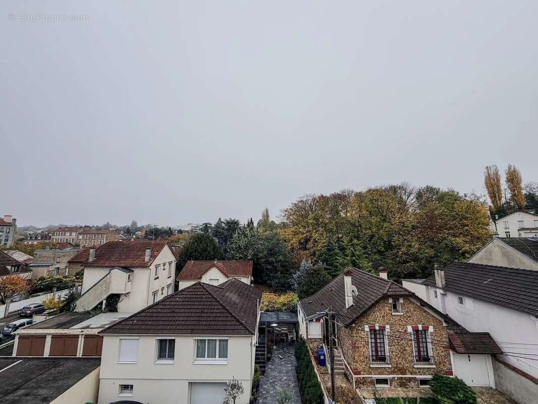 Appartement à LE RAINCY