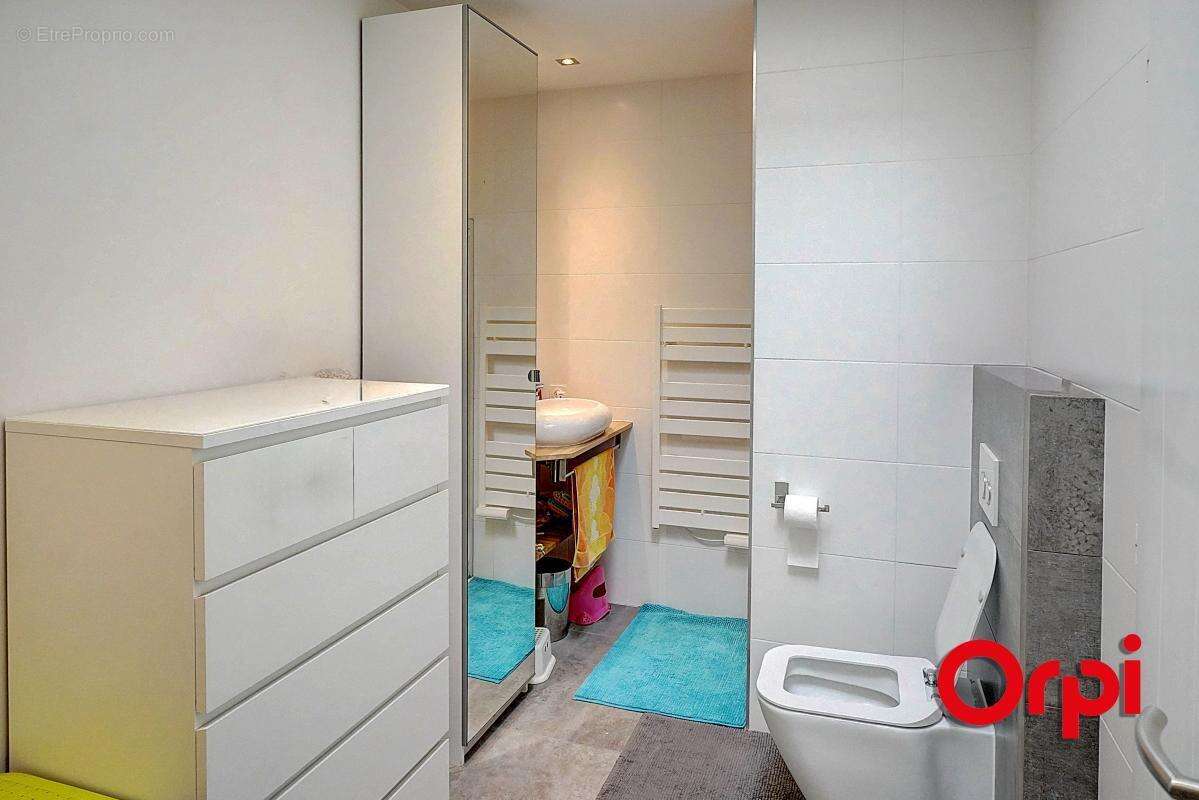 Maison à CAILLOUX-SUR-FONTAINES