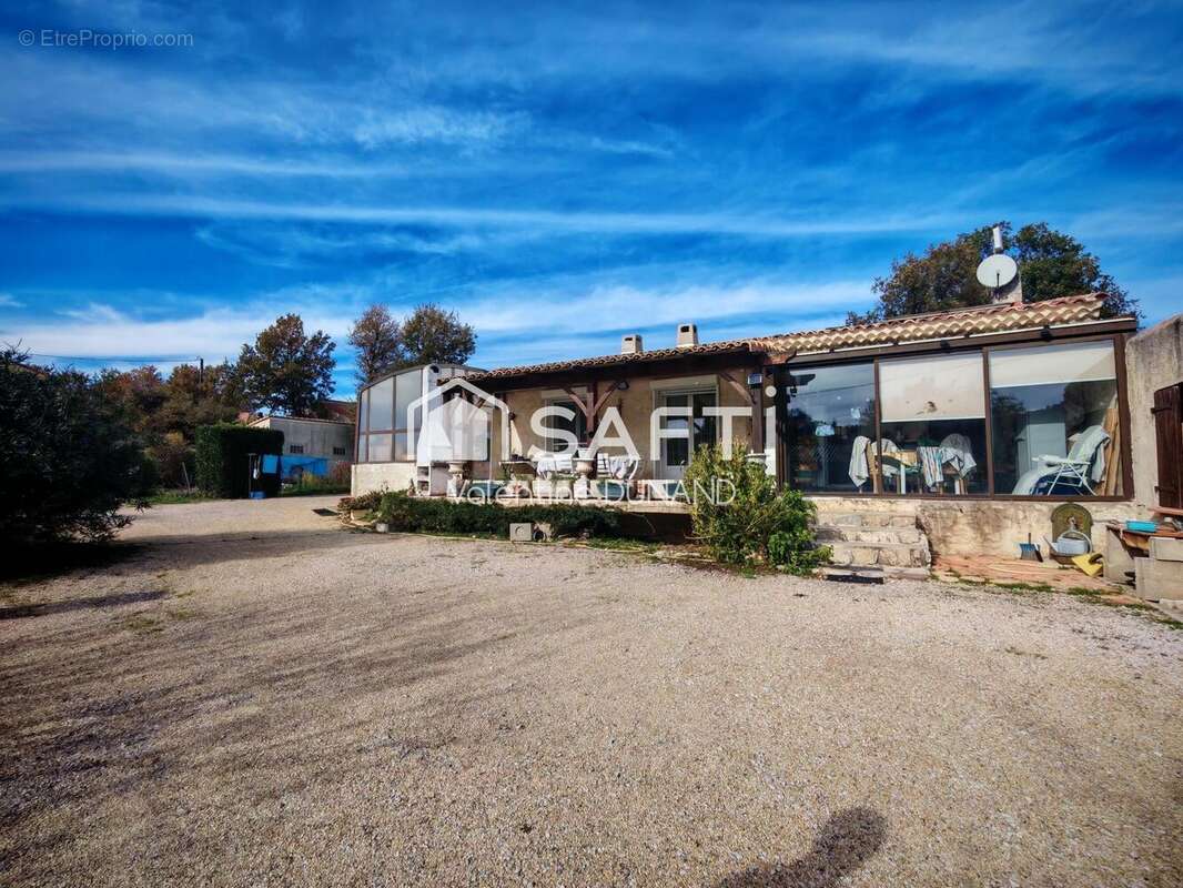 Photo 2 - Maison à FORCALQUEIRET